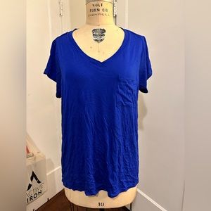 Cable & Gauge Royal Blue Top, soft blue fabric, size 1x, new with tags